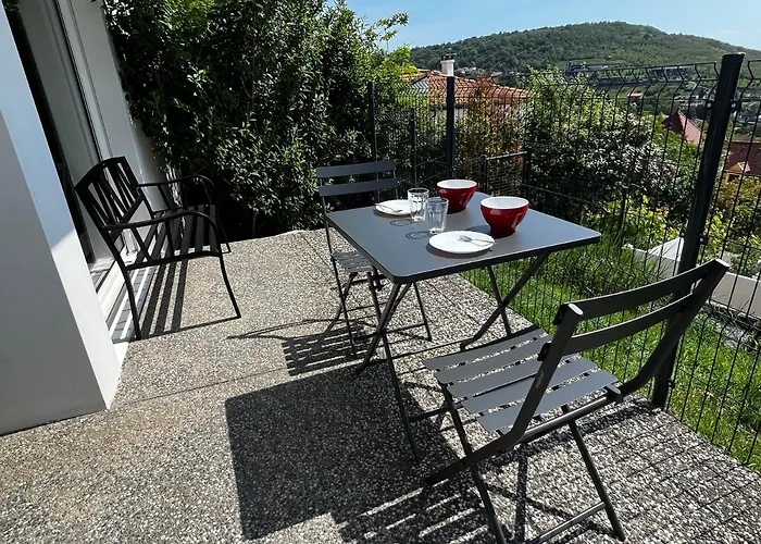 2 Pieces Avec Vue Panoramique Sur דירה